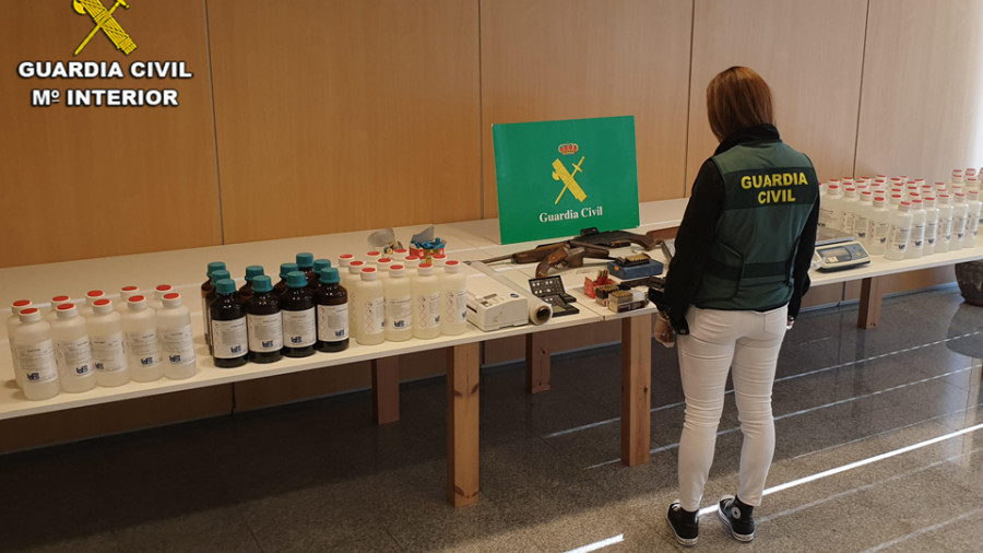 La última operación antidroga
se salda con tres kilos de cocaína, armas de fuego y cuatro detenidos