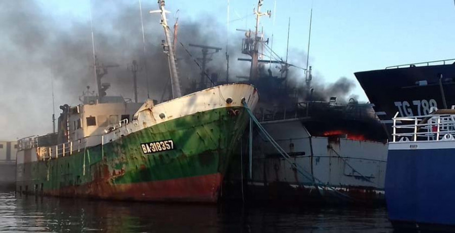 La Policía Nacional investiga a un sospechoso de provocar el incendio en el pesquero Eros II