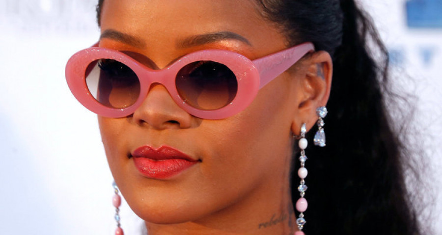 Rihanna lanza Fenty Beauty, su marca internacional de maquillaje