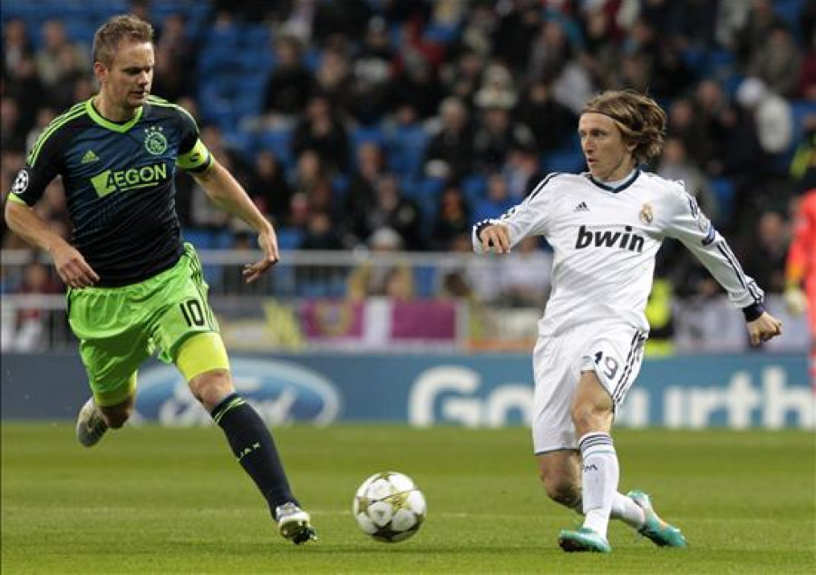 Modric exhibe su visión ante un Ajax que acaba tercero