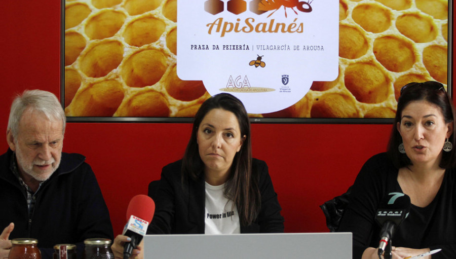 La apicultura de la comarca de O Salnés se reivindica como sector en Vilagarcía