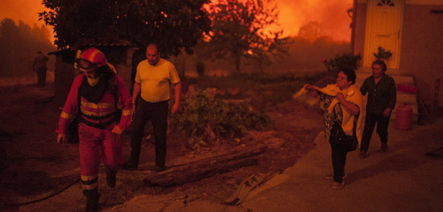 Arco Iris ofrece 5.000 euros a quien delate al autor del incendio de Verín