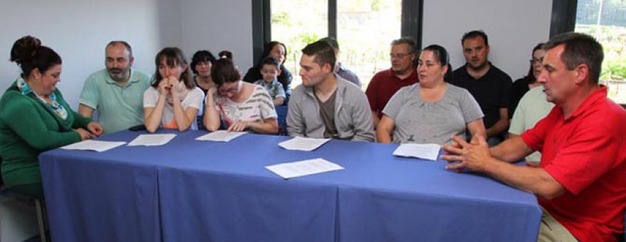 MEAÑO - Los contactos entre padres, Concello y Xunta dejan una puerta abierta a la unitaria de Xil