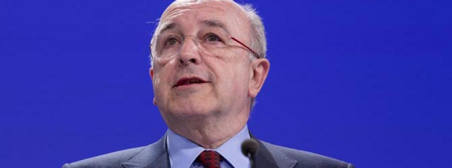 Almunia reconoce que en el foro  de Davos se ve con optimismo a España