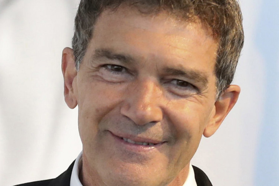 Antonio Banderas se compra 
un jet privado por 4,5 millones