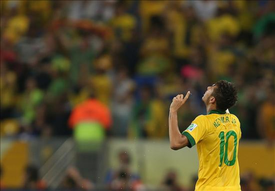 3-0. El Brasil de Neymar cierra el ciclo glorioso de España