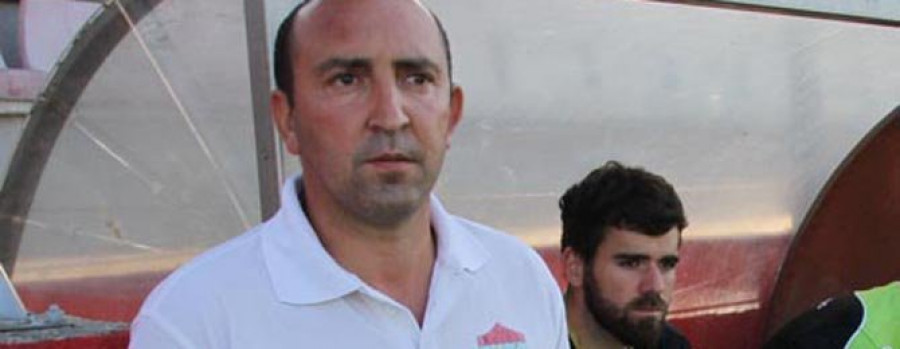 El Boiro prescinde del técnico Gelucho tras el irregular arranque liguero