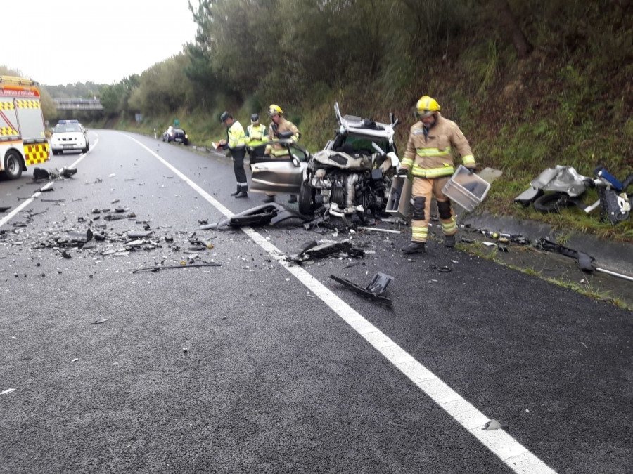 Colisión múltiple en la Vía Rápida de Cambados