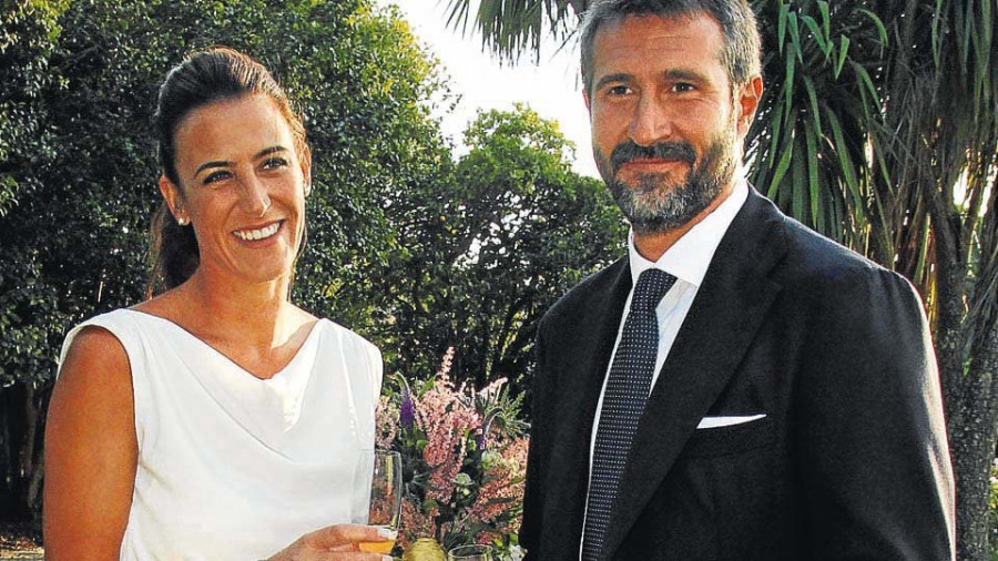 Nace Erea, hija del alcalde y de la edila de Urbanismo de Vilagarcía