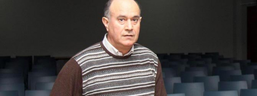 O Grove homenajea a los mayores con una multitudinaria comida en A Toxa