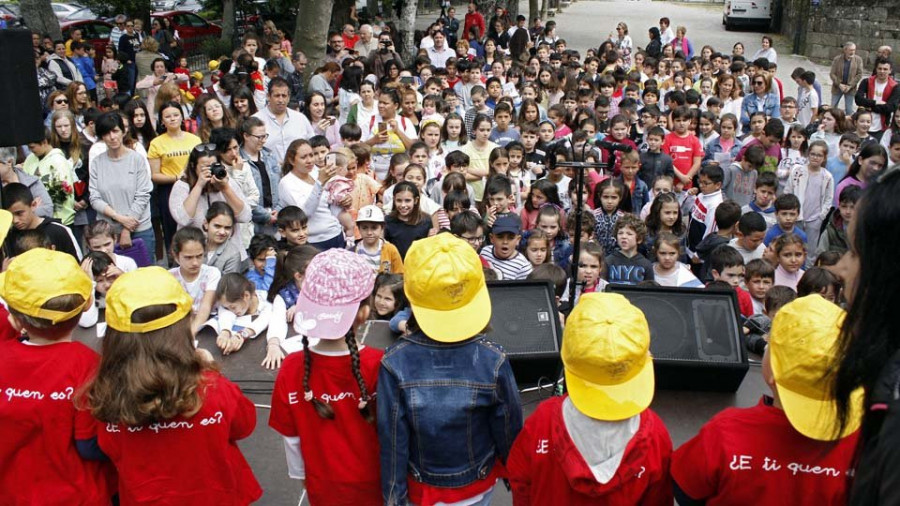 En Cambados, a celebración das Letras Galegas é cousa de todo o ano