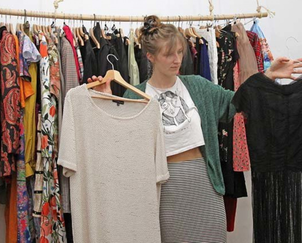 Cien euros al mes en moda se gasta el 25% de las “millenials”