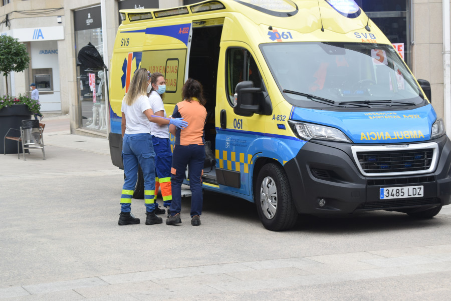 Buscan a un joven que huyó sin botín tras atracar con una pistola en el Gadis de Ribeira