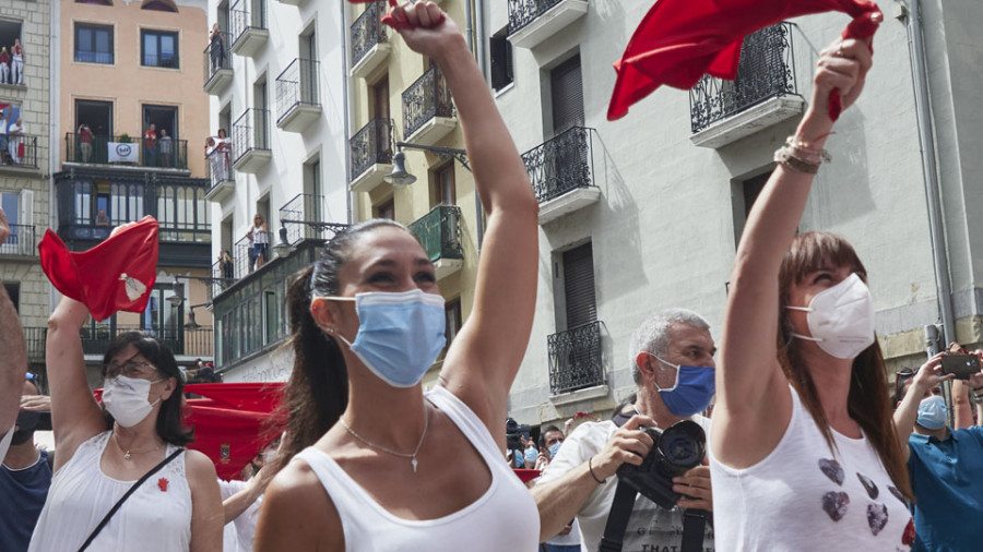 Viva San Fermín aún sin chupinazo