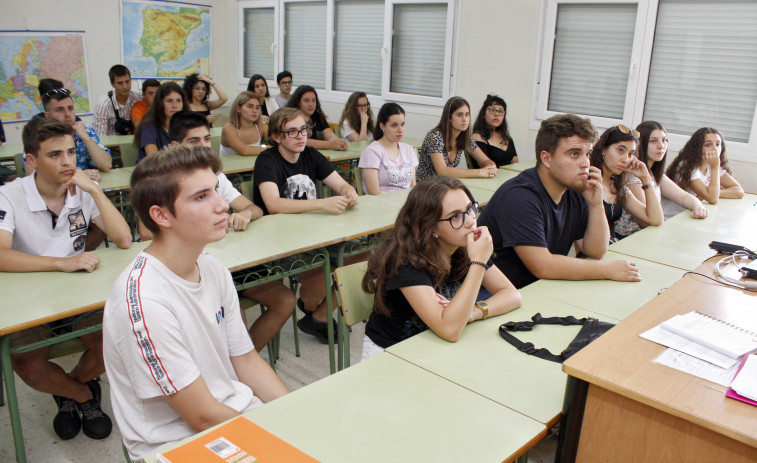 La comunidad educativa del Bouza Brey insta a la Xunta a aclarar  el futuro formativo del centro