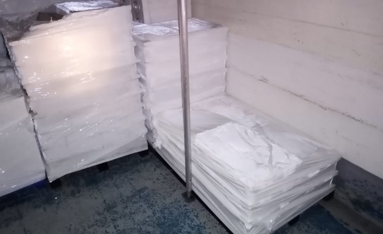 Incautados 784 kilos de lirio carentes de documentación que garantizase su trazabilidad en Ribeira