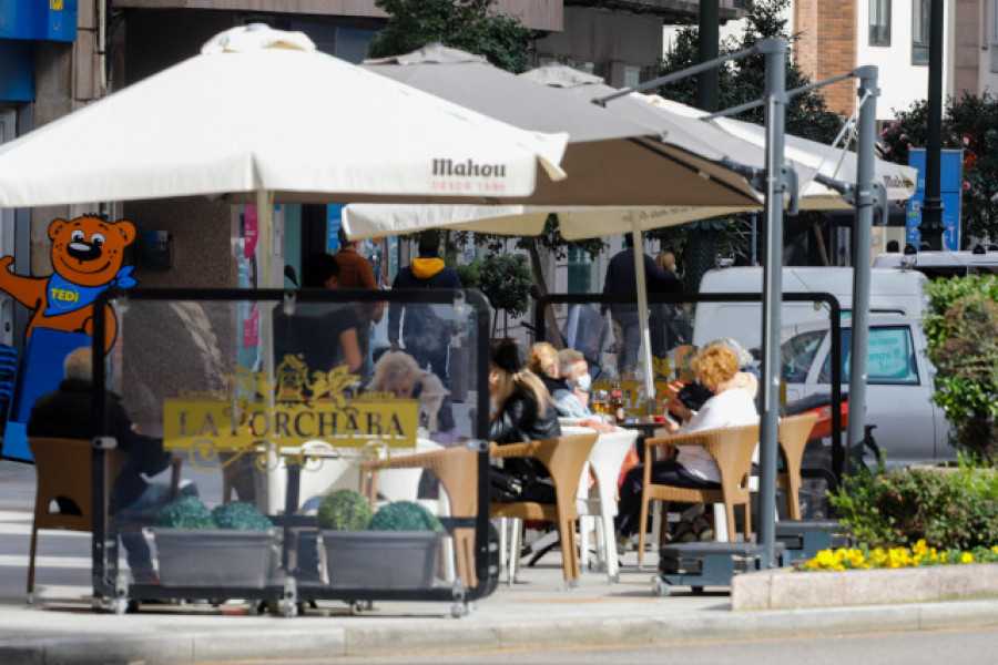 Los trabajadores en ERTE bajan a los 13.000 en julio en Galicia, casi 6.000 menos que en junio