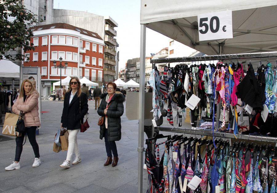 Zona Aberta cambia el armario de temporada en plena calle