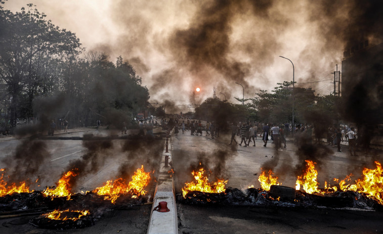 Aumenta la presión internacional contra la brutal represión de la junta birmana