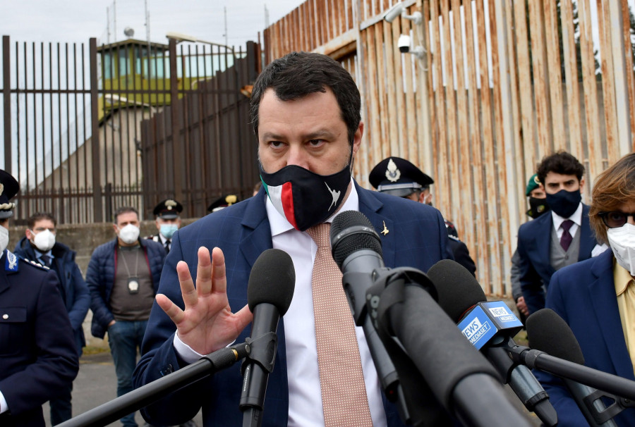 Fiscalía pide el envío a juicio de Salvini por el caso del "Open Arms"