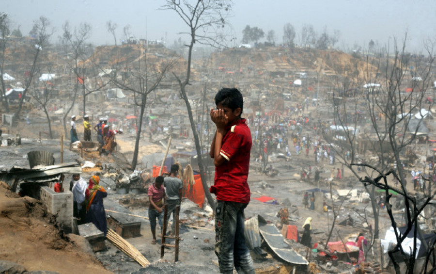 Un incendio deja 15 muertos y más de 500 heridos en un campamento rohinyá en Bangladesh