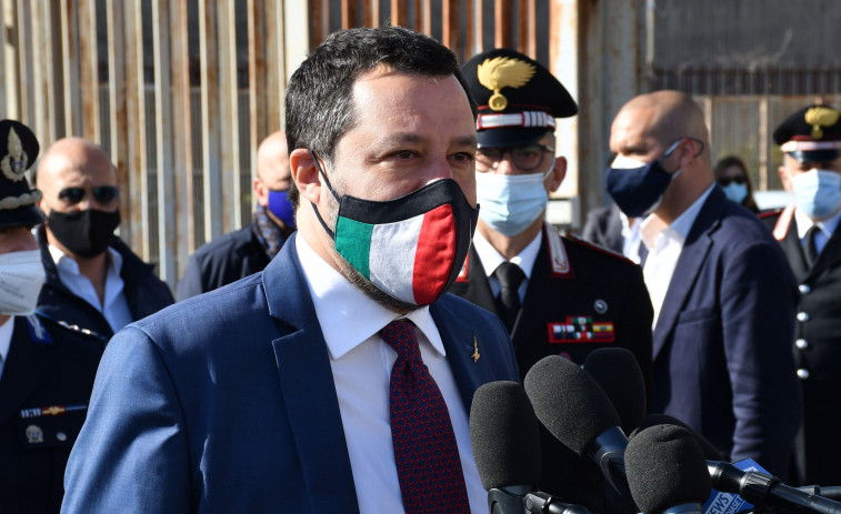 La Fiscalía pide no enjuiciar a Salvini por bloquear un barco con inmigrantes