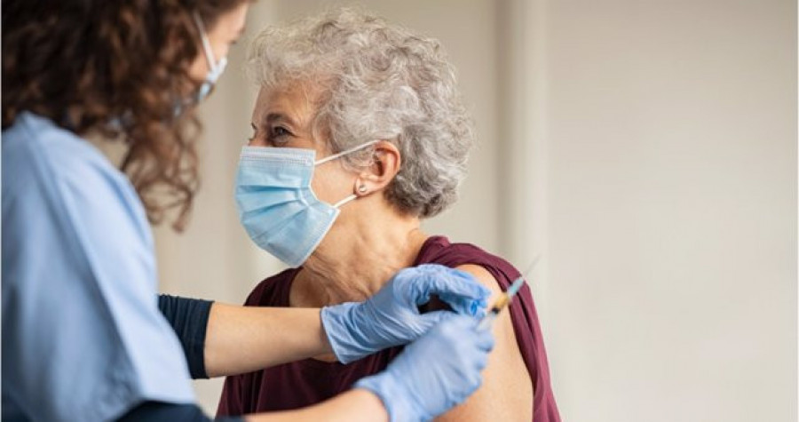Los enfermeros insisten en que todas las vacunas del Covid-19 son "seguras y eficaces"