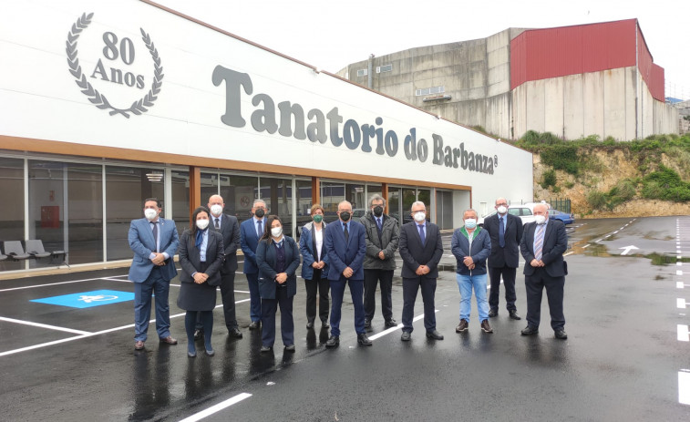 Pompas Fúnebres del Noroeste inaugura en Ribeira el primer tanatorio con columbario de la comarca