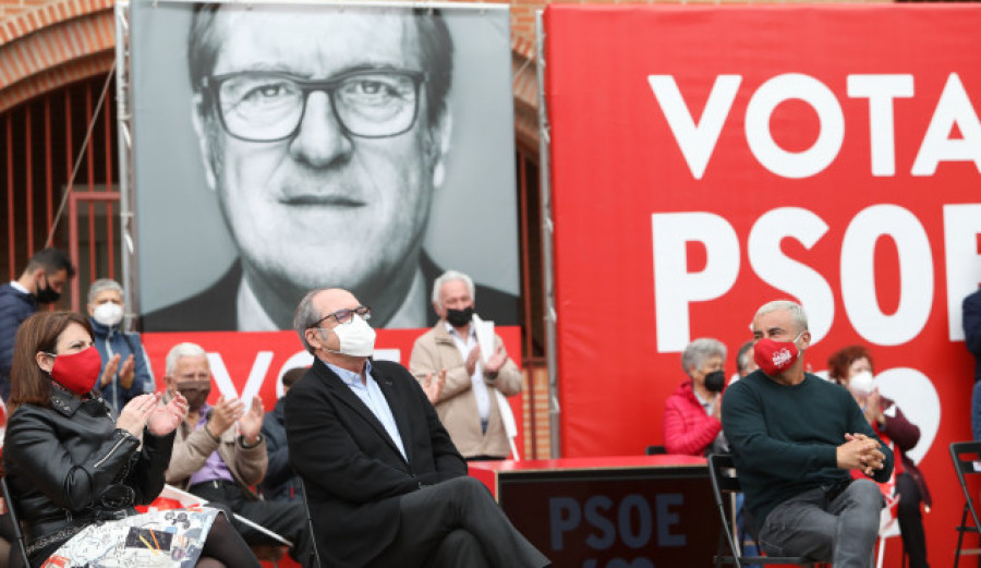 La campaña se polariza más en Madrid y ahora pide elegir entre fascismo o democracia