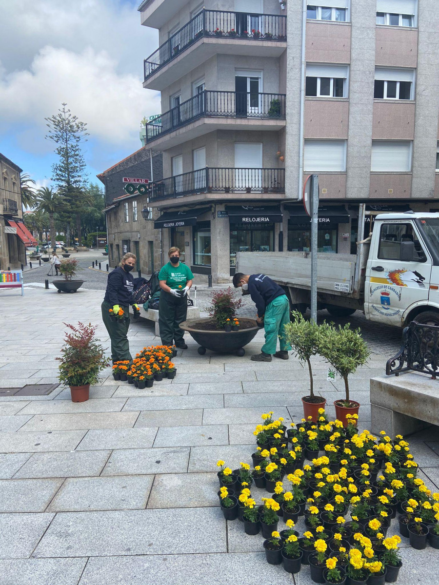 Los bonos 3x2 pueden gastarse desde hoy en un total de 144 comercios y locales de hostelería de Cambados