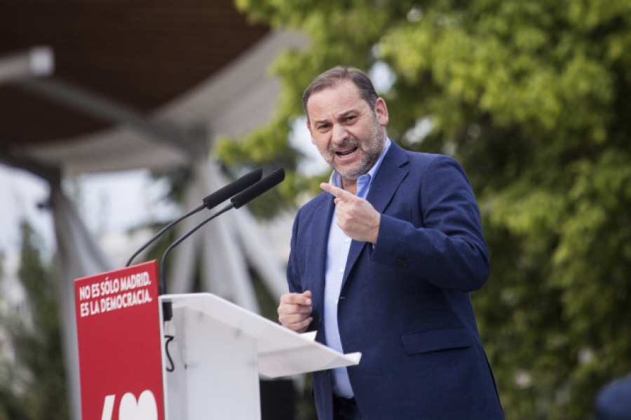 Ábalos niega que mediara con nadie del Gobierno canario para adquirir material sanitario