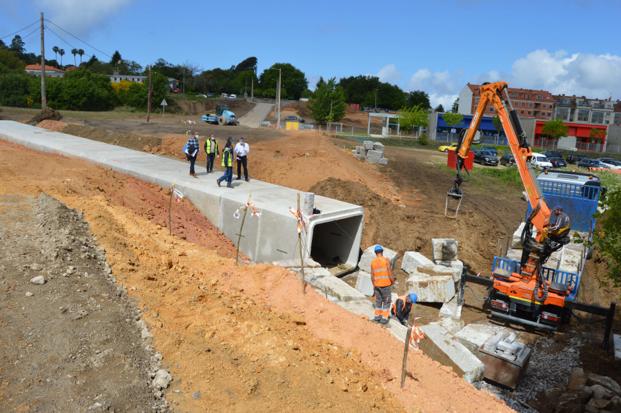 Avanzan las obras de urbanización de O Revel y se prevé que estén rematadas para el mes de julio