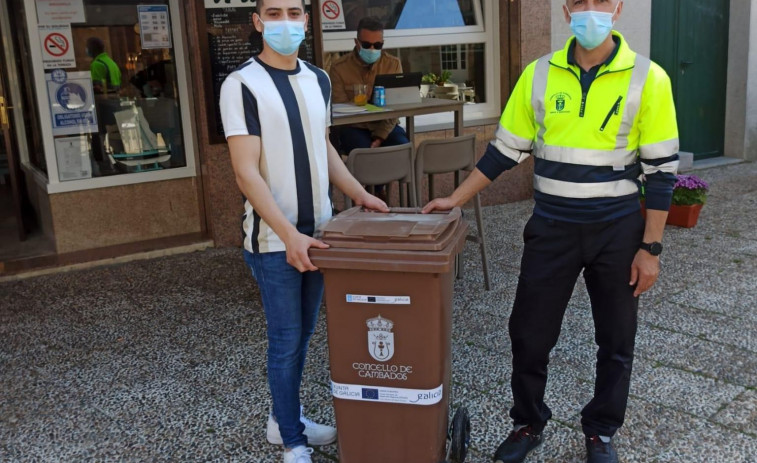 El Concello concreta con la nueva adjudicataria las condiciones del contrato del servicio de la basura