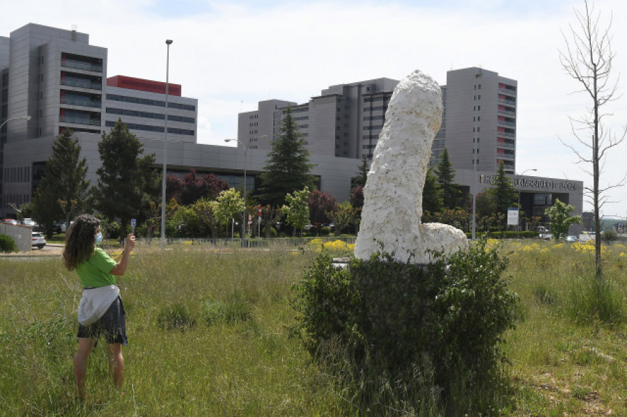 Un tema universal para una escultura