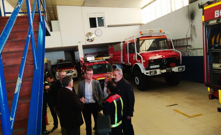 El PSOE reclama en el Parlamento la paralización de los recortes en el servicio de Emerxencias