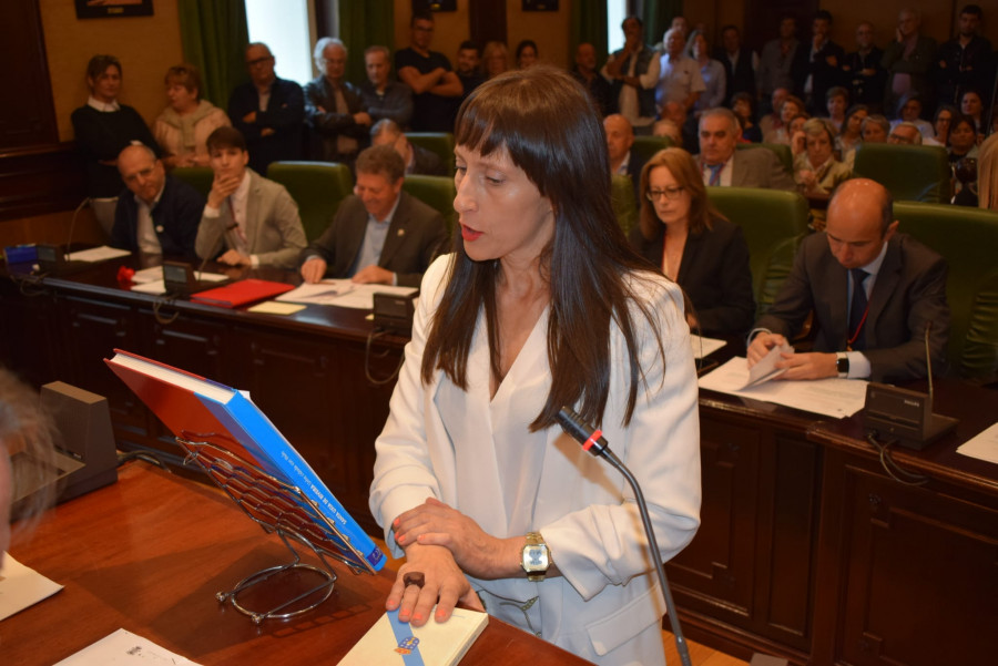 El Ayuntamiento de Ribeira denunciará a un vecino de Deán por amenazar a la concejala Ana Ruiz