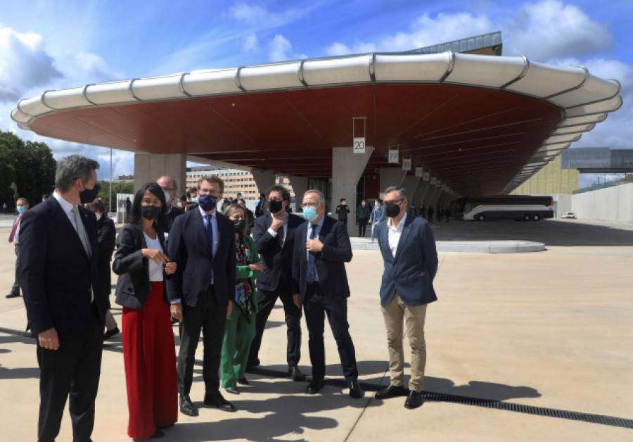 Santiago estrena la primera estación intermodal de Galicia a la espera de que llegue el AVE