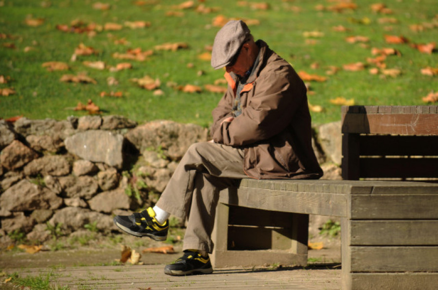 A Coruña y Vigo son las ciudades gallegas con más personas centenarias