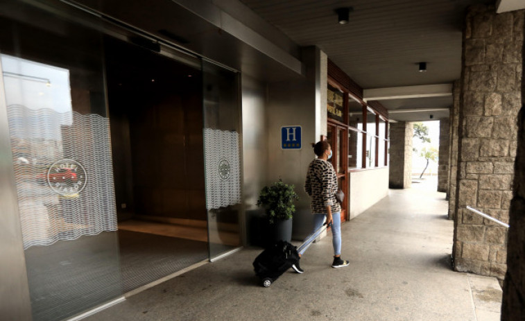 Los usuarios del Carné Xove tendrán descuentos especiales en 50 hoteles de Galicia