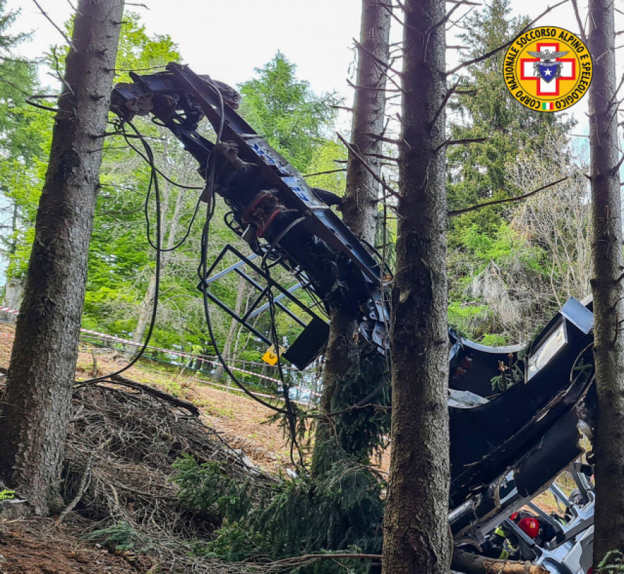 Tres detenidos por desactivar a propósito el freno de emergencia del teleférico siniestrado en Italia