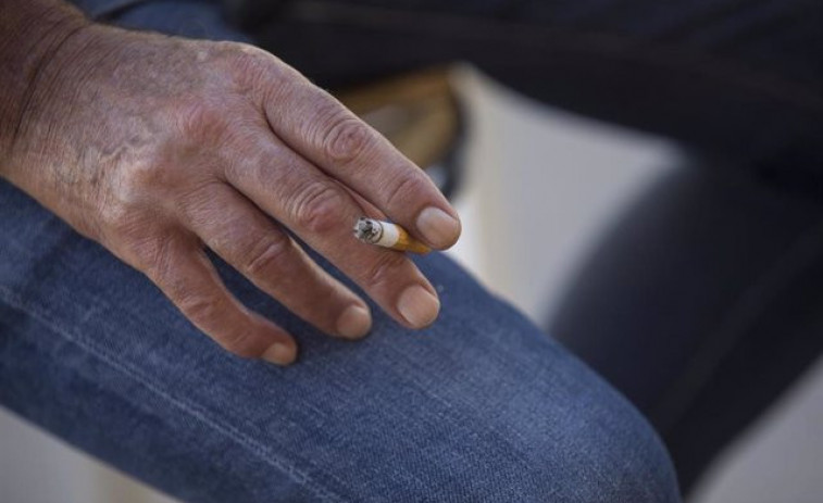Casi el 40% de los fumadores no permitiría fumar en las terrazas por el riesgo de contagio de Covid-19