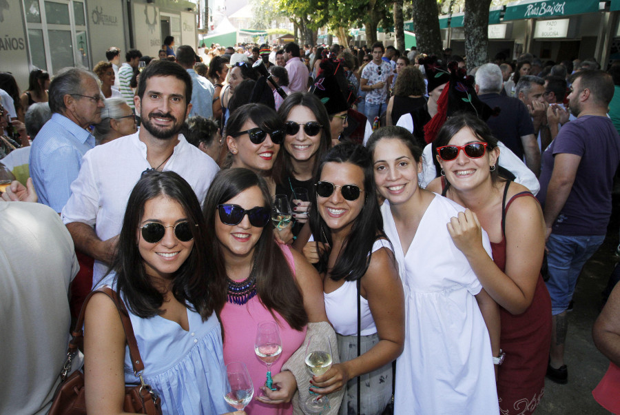 Cambados prepara un Albariño sin casetas y conciertos para mil personas y El Marisco de O Grove está en el aire