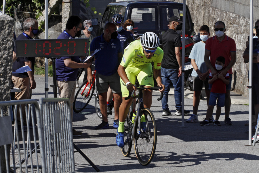 El portugués Morgado lidera la Ruta do Albariño tras ganar la cronoescalada