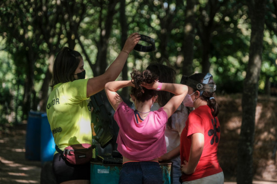 Los pediatras consideran positivo para los niños acudir a campamentos este verano