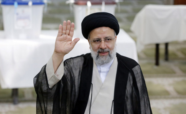 Putin felicita a Raisi como nuevo presidente de Irán antes de la publicación de resultados oficiales definitivos