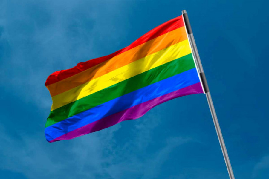 Una pareja de Florida tendrá que pagar una multa por exhibir una bandera del Orgullo Gay en su casa