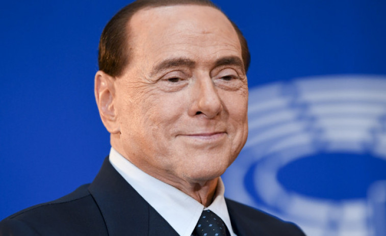 Berlusconi, en cuidados intensivos por problemas cardiovasculares