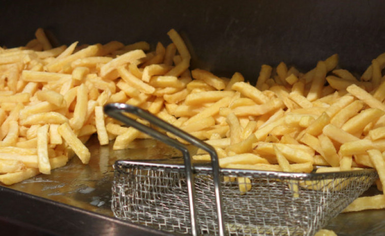 Reino Unido prohibirá los anuncios de comida basura antes de las 21.00 horas