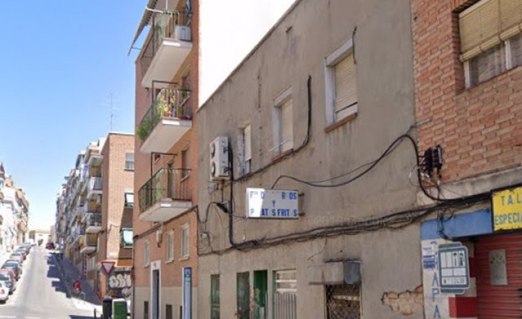Los GEO arrestan a un hombre que disparó a su hermano y luego se atrincheró en un local okupado en Madrid capital