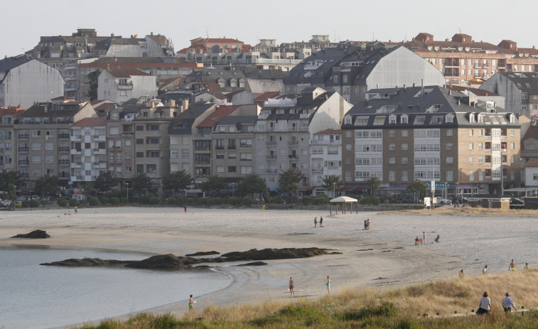 Turismo de Sanxenxo saca a concurso el parque acuático que se ubicará en la playa de Baltar